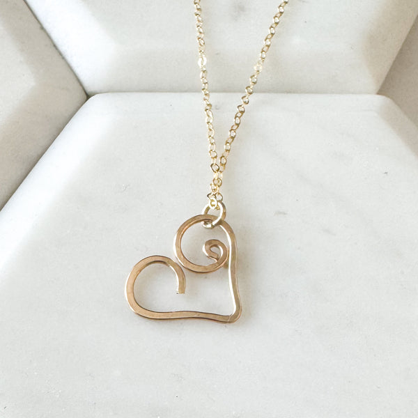 wire heart necklace