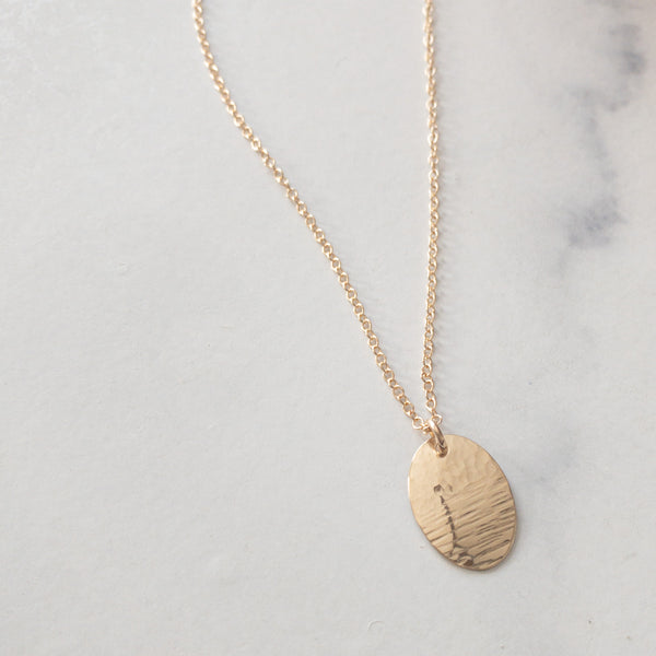 Double texture oval necklace